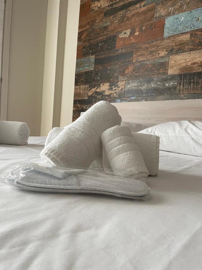 B&B New Paris & Suite Taranto Esterno foto